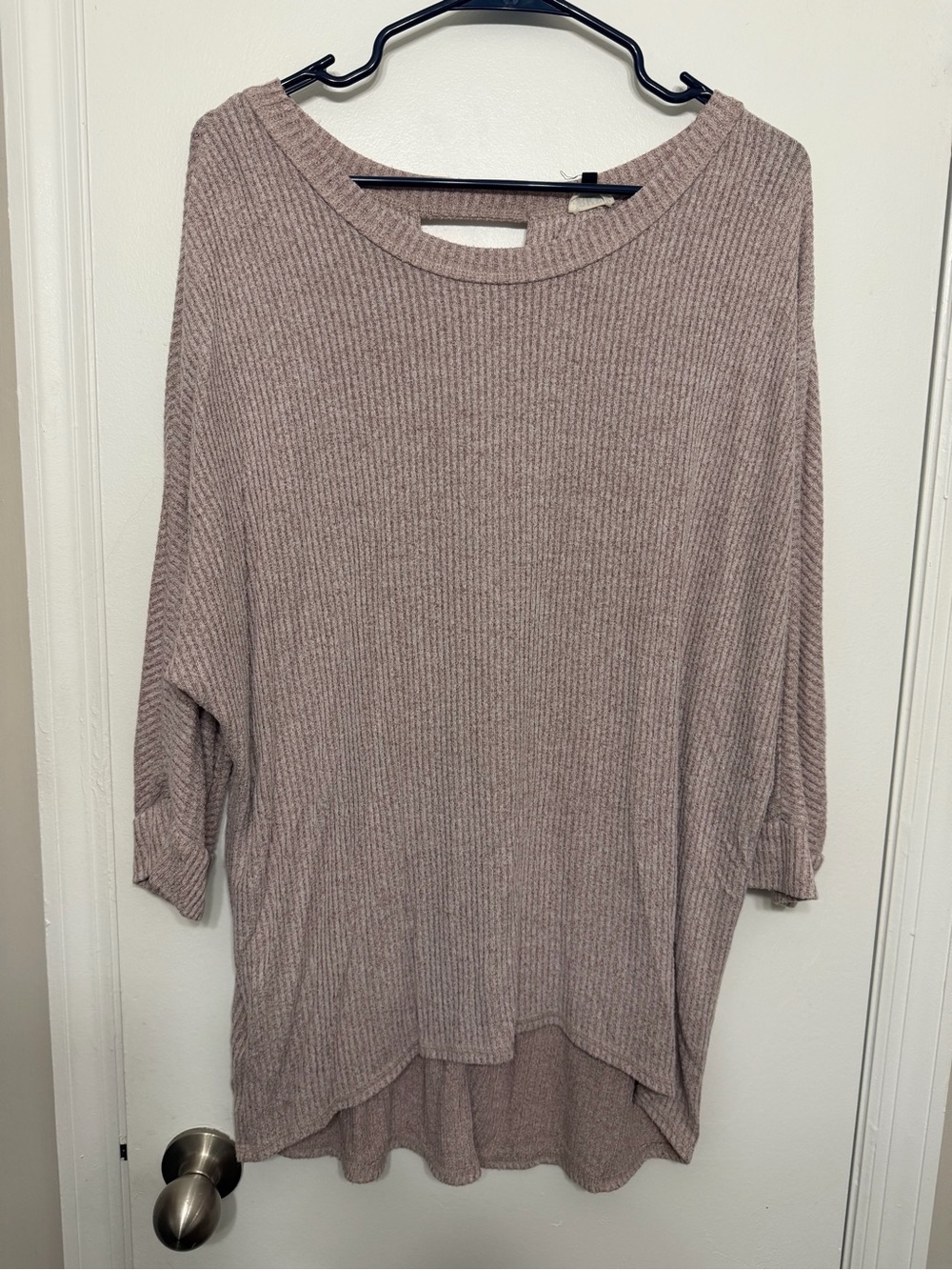 BKE Ribbed Scoop-Neck Sweater in Dusty Mauve